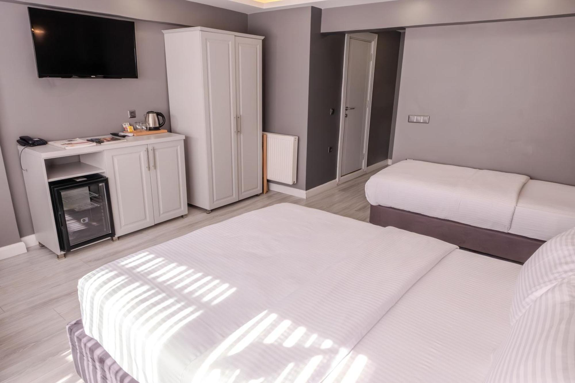 Classio Hotel Kadikoey Istanbul Exteriör bild